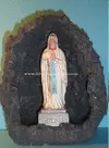 VIRGEN DE LOURDES CUEVA